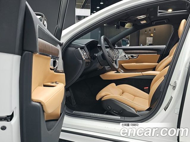 Volvo S90 2023 — фото 10
