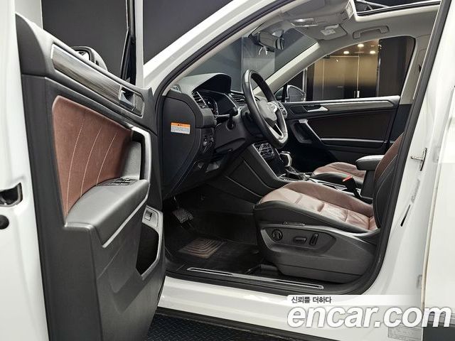 Volkswagen Tiguan 2023 — фото 10