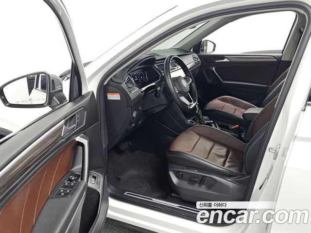 Volkswagen Tiguan 2023 — фото 10