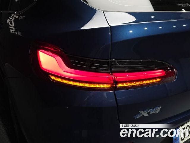 BMW X4 2023 — фото 9