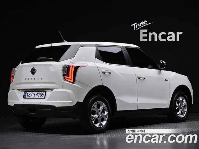 SsangYong Tivoli 2022 — фото 2