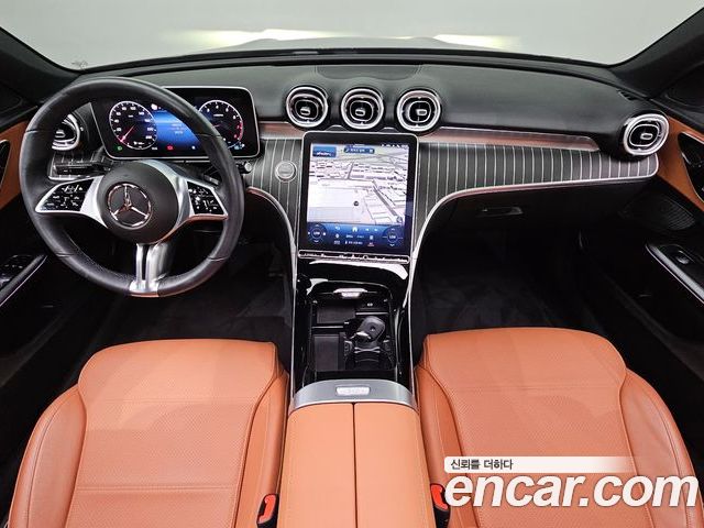Mercedes-Benz C-Class 2023 — фото 10
