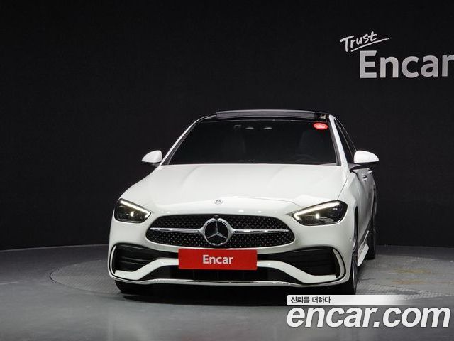 Mercedes-Benz C-Class 2023 — фото 3