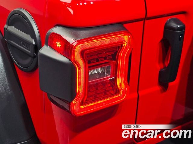 Jeep Wrangler 2025 — фото 9