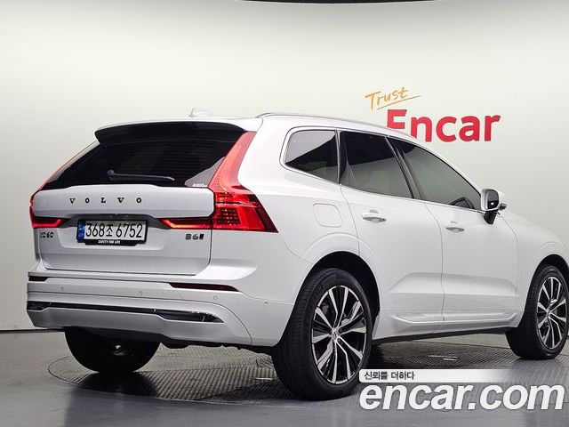 Volvo XC60 2023 — фото 2