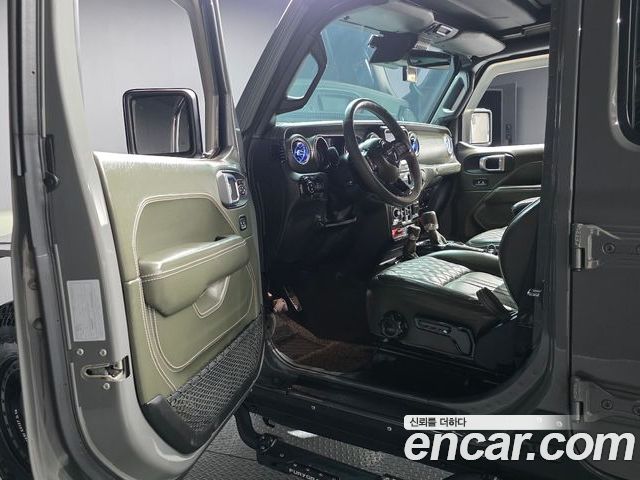 Jeep Wrangler 2022 — фото 10