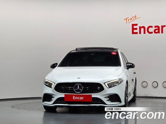 Mercedes-Benz A-Class 2023 — фото 3