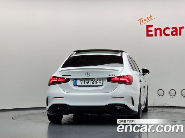 Mercedes-Benz A-Class 2023 — фото 4