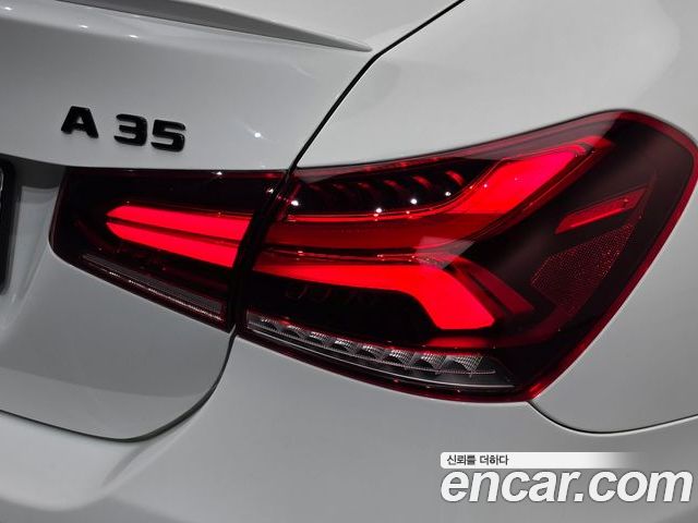 Mercedes-Benz A-Class 2023 — фото 9