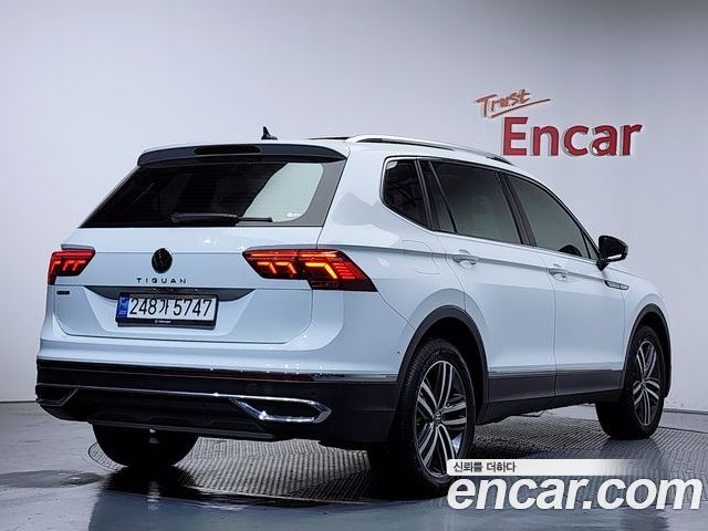 Volkswagen Tiguan 2023 — фото 2