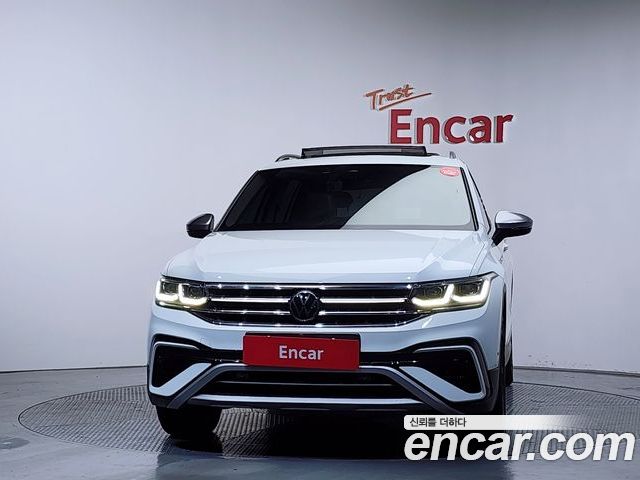 Volkswagen Tiguan 2023 — фото 3