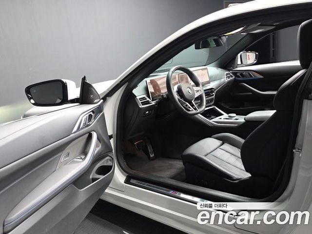 BMW 4 Series 2025 — фото 10