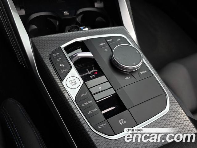BMW 4 Series 2025 — фото 9