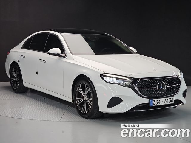 Mercedes-Benz E-Class 2025 — фото 2
