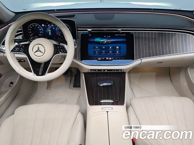 Mercedes-Benz E-Class 2024 — фото 10