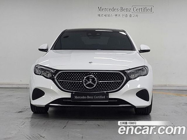 Mercedes-Benz E-Class 2025 — фото 3