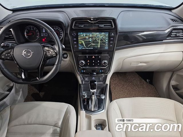 SsangYong Tivoli 2022 — фото 10