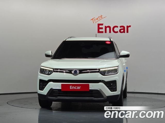 SsangYong Tivoli 2022 — фото 3