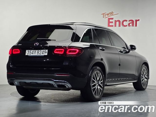 Mercedes-Benz GLC 2021 — фото 2
