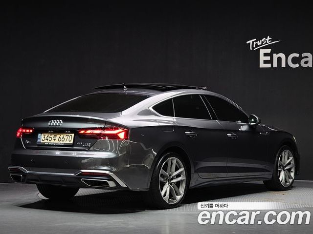 Audi A5 2022 — фото 2