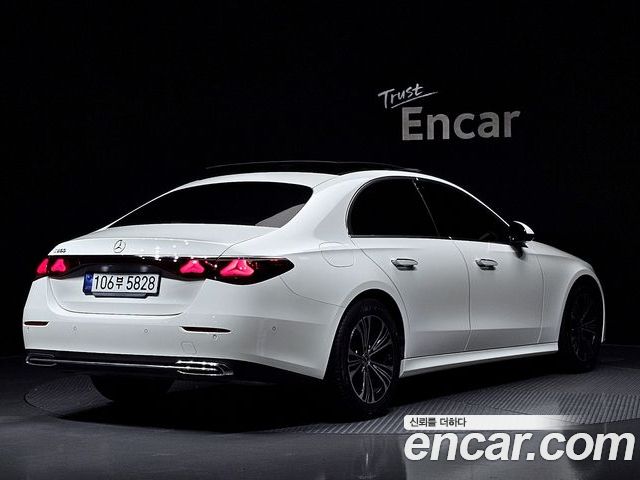 Mercedes-Benz E-Class 2025 — фото 2