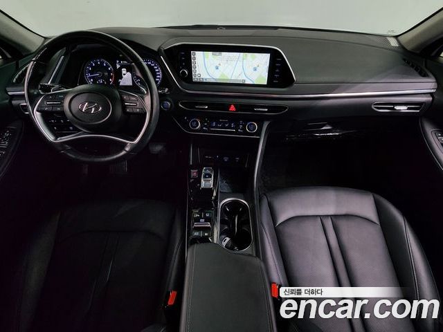 Hyundai Sonata 2022 — фото 10