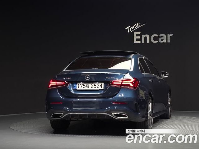Mercedes-Benz A-Class 2022 — фото 4