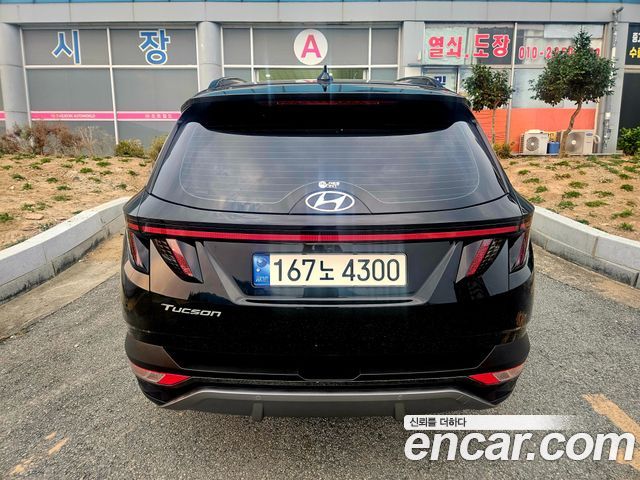 Hyundai Tucson 2023 — фото 4