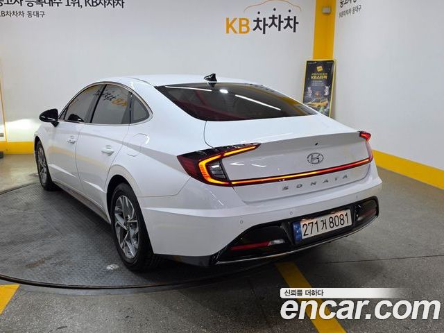 Hyundai Sonata 2023 — фото 2