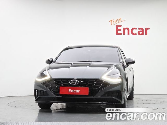 Hyundai Sonata 2022 — фото 3