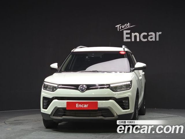 SsangYong Tivoli 2022 — фото 3