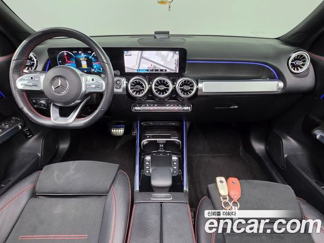 Mercedes-Benz GLB 2023 — фото 10