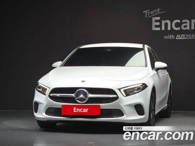 Mercedes-Benz A-Class 2023 — фото 3