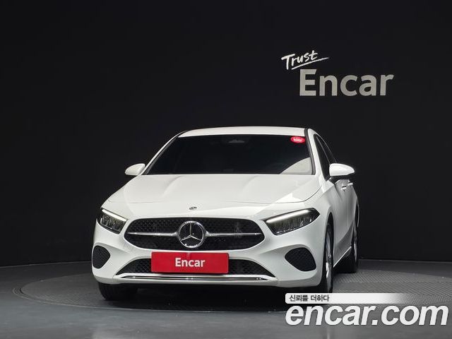Mercedes-Benz A-Class 2024 — фото 3