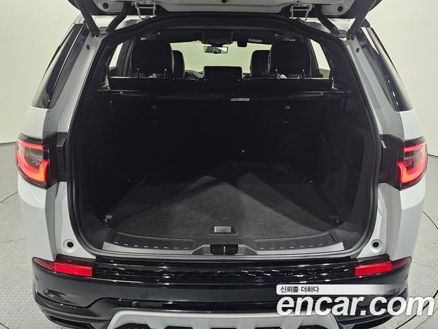 Land Rover Discovery Sport 2024 — фото 10