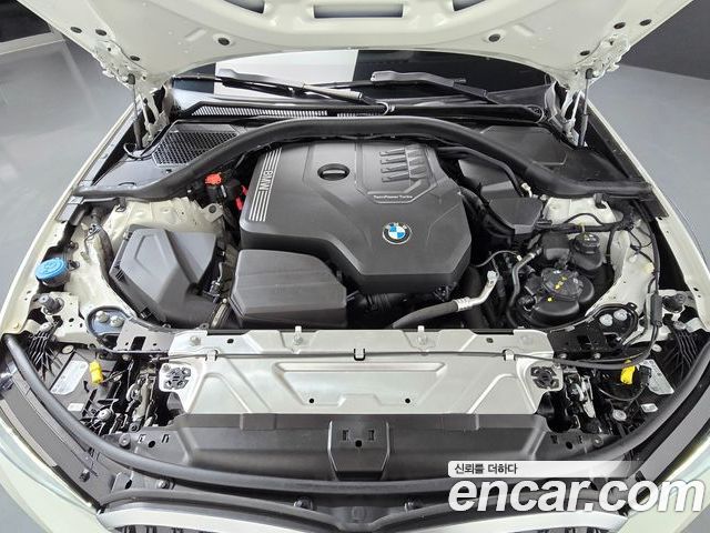 BMW 3 Series 2024 — фото 6