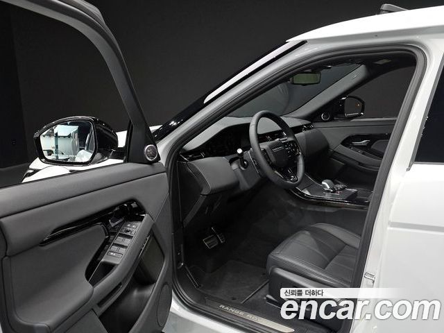 Land Rover Range Rover Evoque 2024 — фото 10
