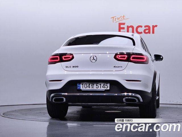 Mercedes-Benz GLC 2023 — фото 4