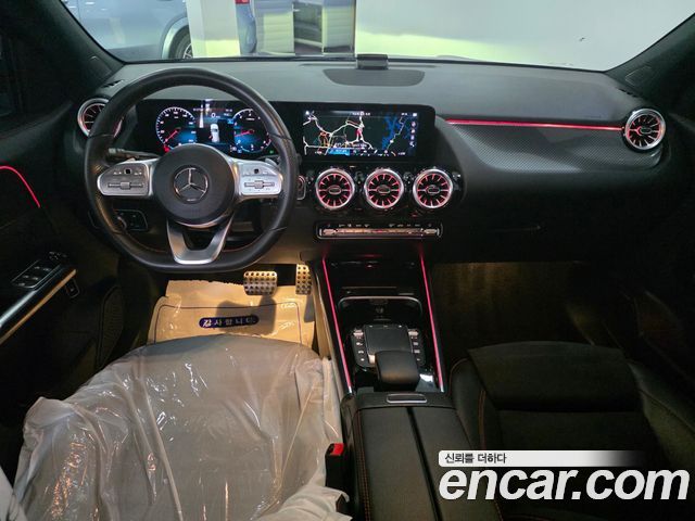 Mercedes-Benz GLA 2023 — фото 7