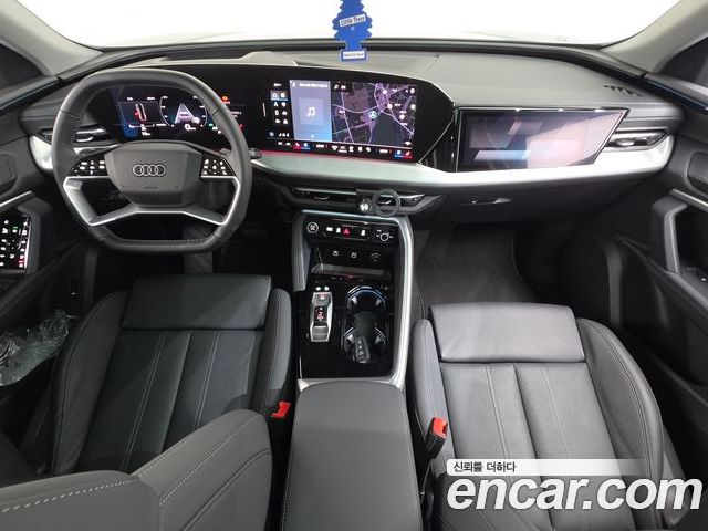 Audi Q5 2025 — фото 10