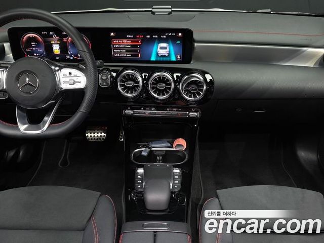 Mercedes-Benz CLA 2023 — фото 10