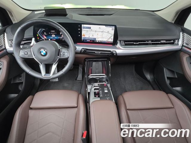 BMW 2 Series 2025 — фото 10