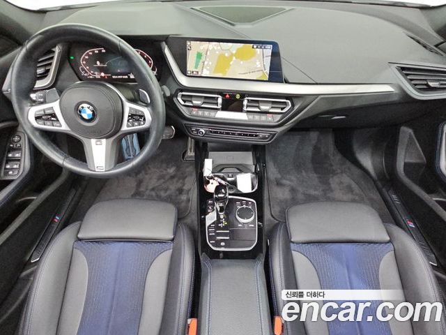 BMW 1 Series 2023 — фото 10