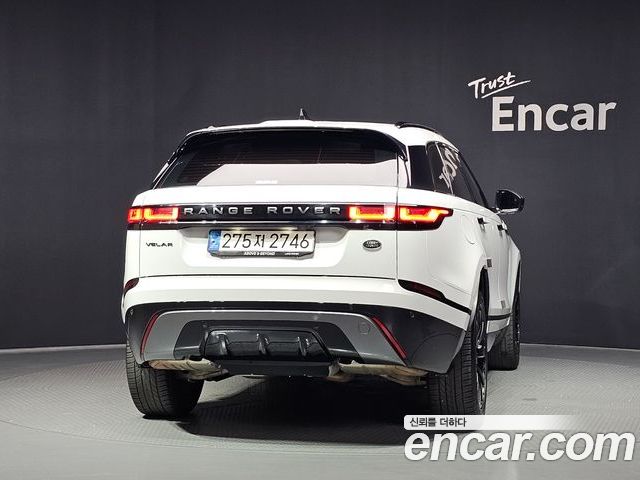 Land Rover Range Rover Velar 2023 — фото 4