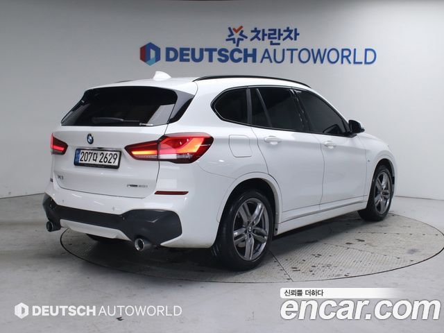 BMW X1 2022 — фото 2