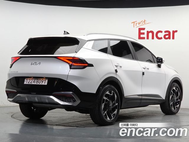 Kia Sportage 2022 — фото 2
