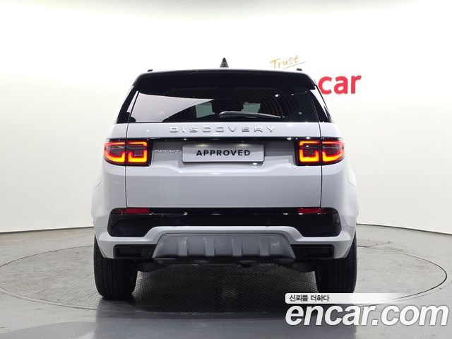 Land Rover Discovery Sport 2025 — фото 7