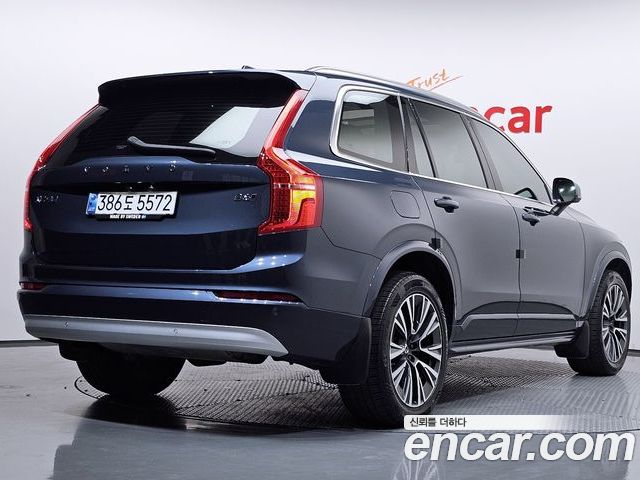 Volvo XC90 2022 — фото 2