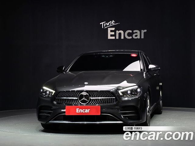 Mercedes-Benz E-Class 2023 — фото 3
