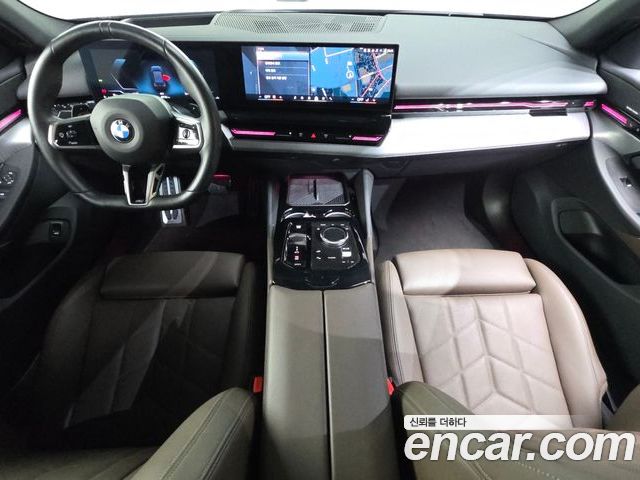 BMW 5 Series 2024 — фото 10